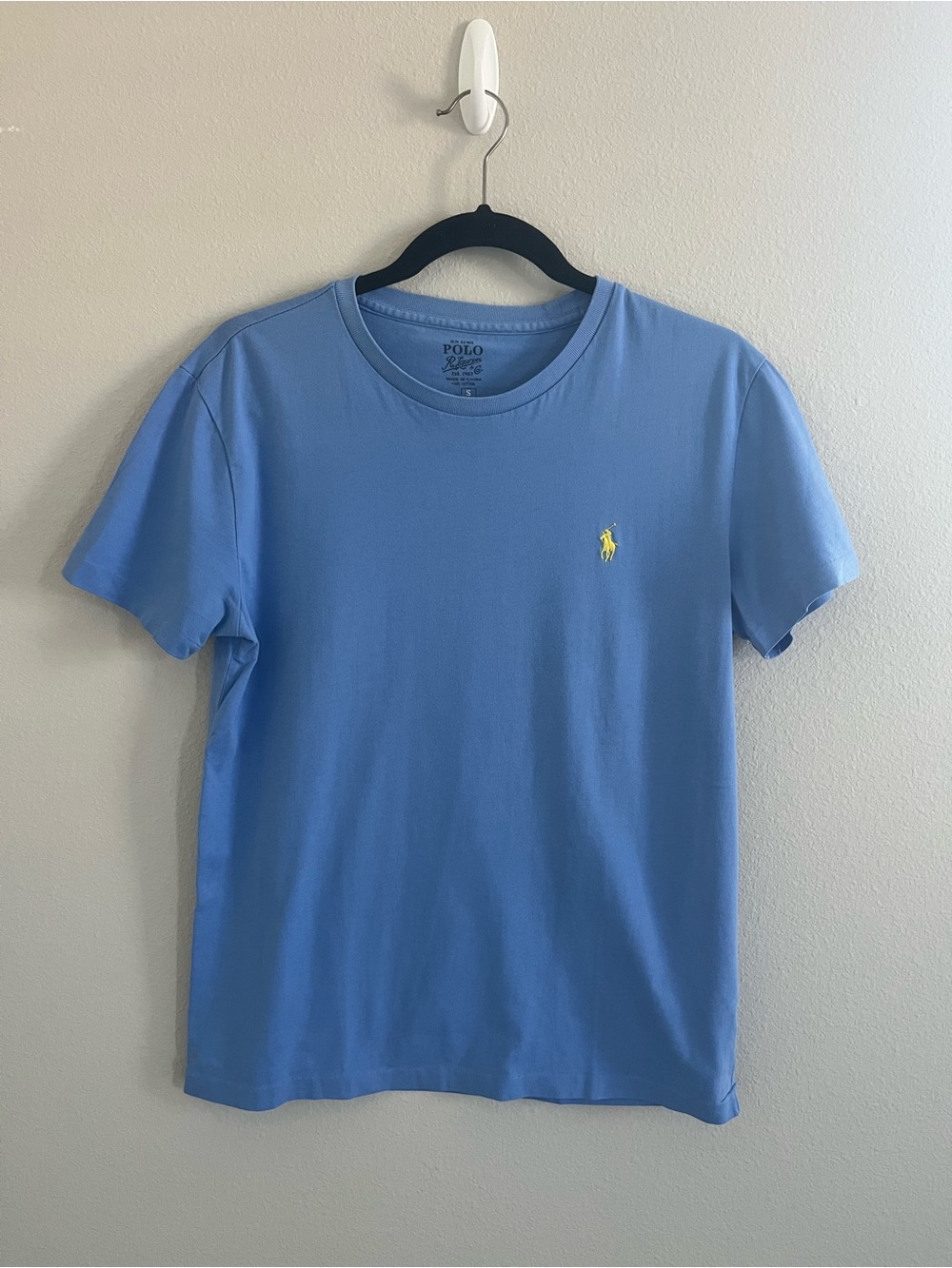 Ralph Lauren Jeans Co Men’s Crew Neck Tee Size S- Blue with Yellow Pony Logo